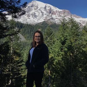 Meet your Posher, Savannah